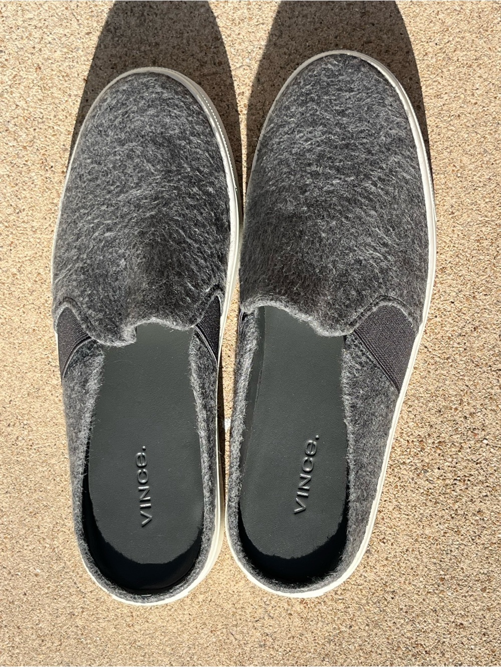 EUC VINCE Blair Mules Platform Slip Ons in Gray Wool w White Soles size 7